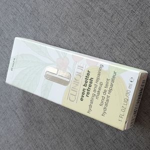 Clinique Even Better Refresh Foundation in 61 Ivory